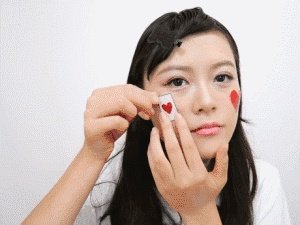 如何打造一个惊艳的万圣节妆容?