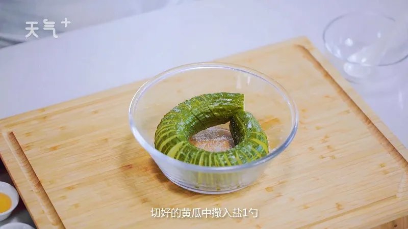 蓑衣黄瓜的做法