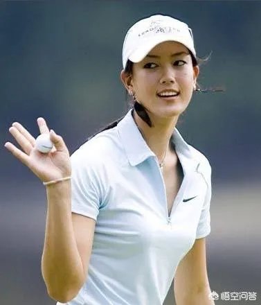 火箭VS勇士G3,为什么高尔夫球小魔女魏圣美会到火箭主场加油助威?