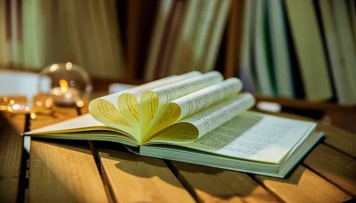 秋风吹不尽的下一句 秋风吹不尽的下一句是