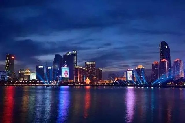 青岛为什么能成为中国首个电影之都?