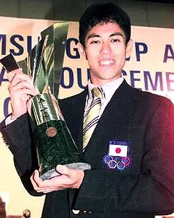 伊东浩司的介绍