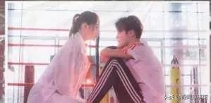 鹿晗关晓彤能成几年