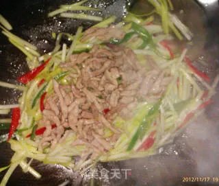 韭黄炒肉丝