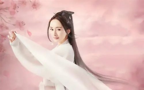 杨幂和卓亨瑜谁长得比较好看?