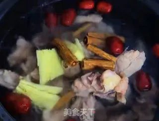 炖鸡汤