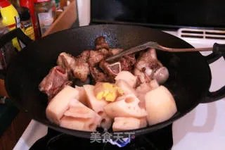 莲藕排骨汤