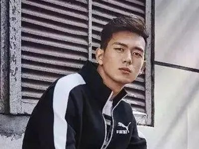 李晨与新加坡百亿富豪千金热恋，是否要当上门女婿？