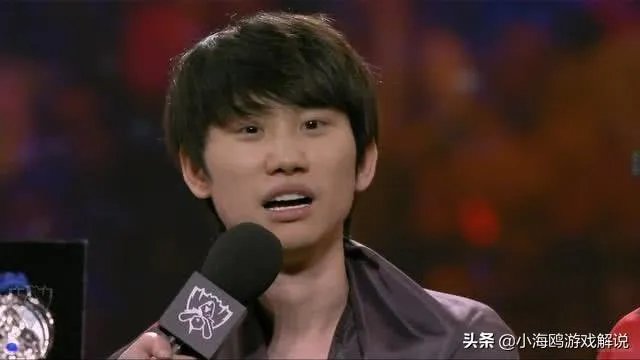 Doinb官宣S9皮肤，FPX这下赚大了，LPL玩家却吐槽：托儿索要成灾，你有何看法？