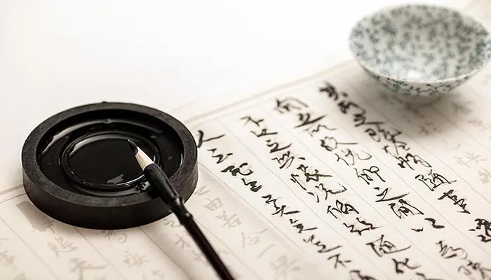 妄自菲薄的反义词 妄自菲薄的反义词是什么