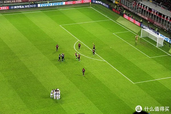 关于意大利旅行的那些事 篇二:AC米兰vs尤文图斯