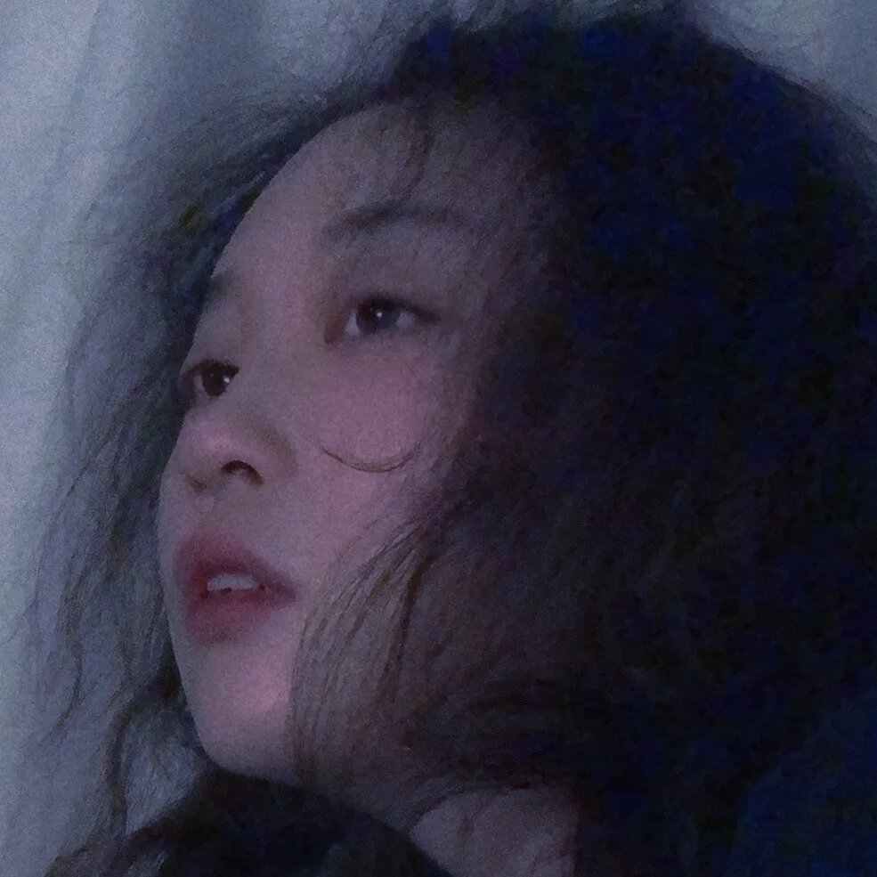 网抑云伤感头像大全