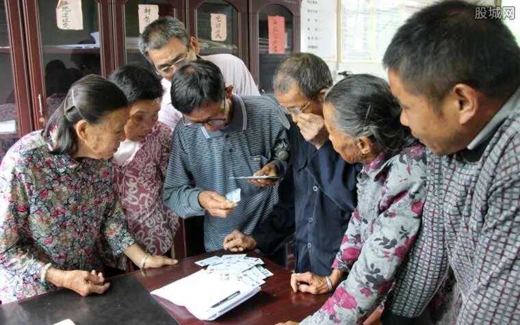 社保费率再调整 2018社保政策最新消息