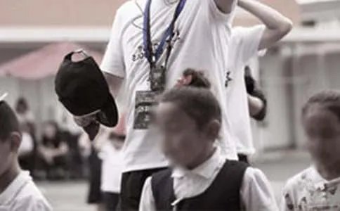 体育教师述职报告