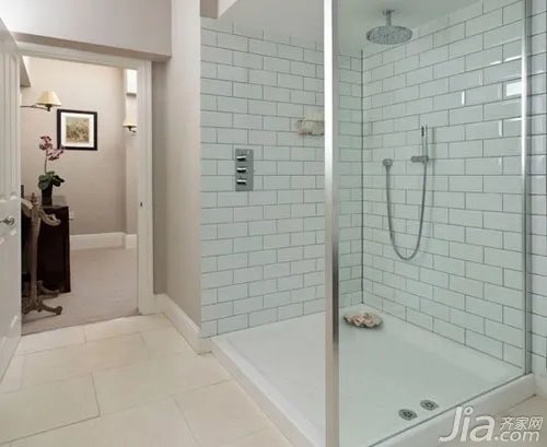 卫生间玻璃隔断注意事项  隔断玻璃门选购技巧