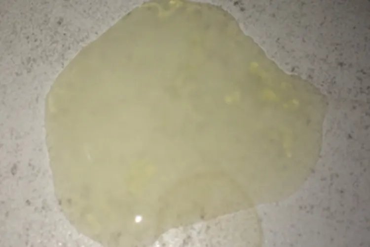 死精是什么样的颜色