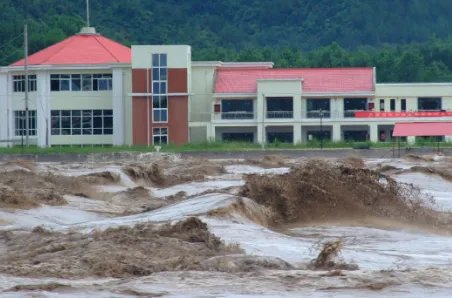 郑州地铁5号线内发现一具遗体,死者的身份究竟是谁?