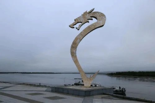 “松花江坠龙”事件到底是真的吗，真的有龙从天上坠下来吗？