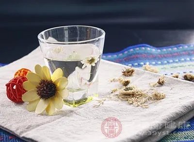 菊花茶是什么 菊花茶竟有这些好处