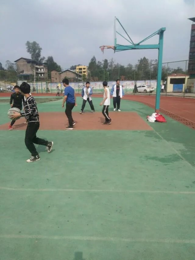 Reno Ace适合学生党用吗?