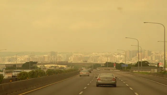 沙尘暴是怎样形成的 怎么形成沙尘暴