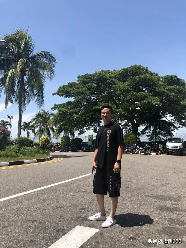 三十六岁的男人都是什么状态，晒晒你们的照片吧？