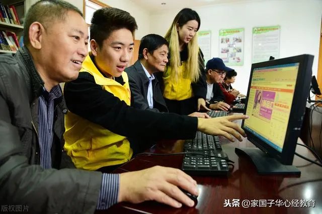 上软件开发培训班学习有前途吗?