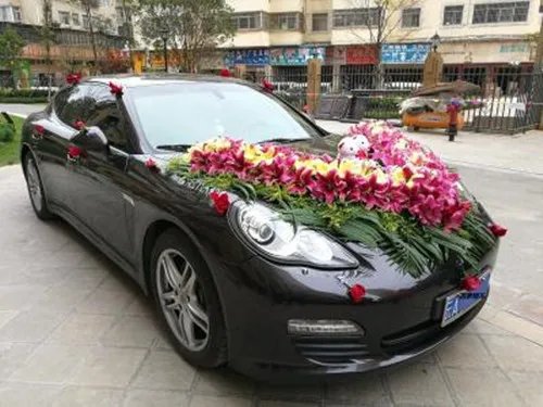 西安婚庆租车多少钱  新人租婚车该注意哪些