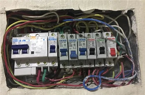 零线与地线的区别怎么区分