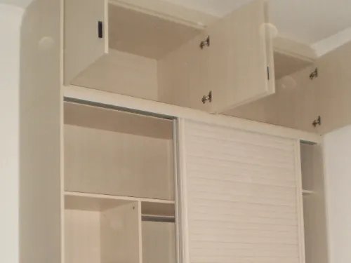 定制衣柜用的什么板材