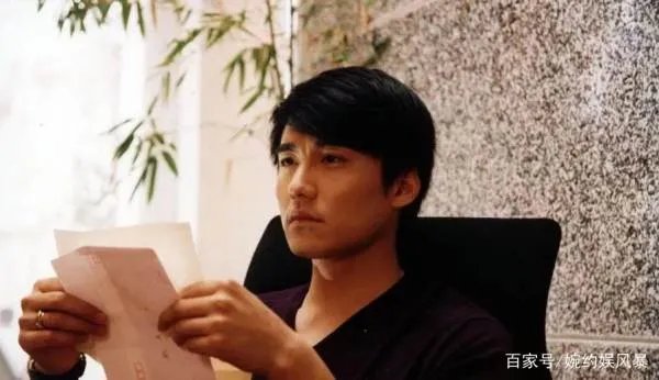 她曾是胡兵初恋，却在人生巅峰时削发为尼，你知道她是谁吗？