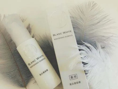 美容液是什么东西啊？？