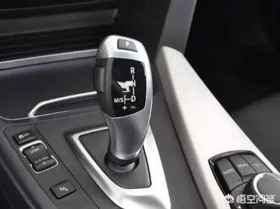 新手学车如何挂档?