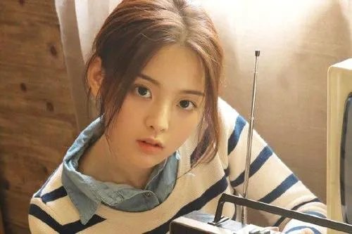 杨超越落户上海引发热议，为何网友这么不满？