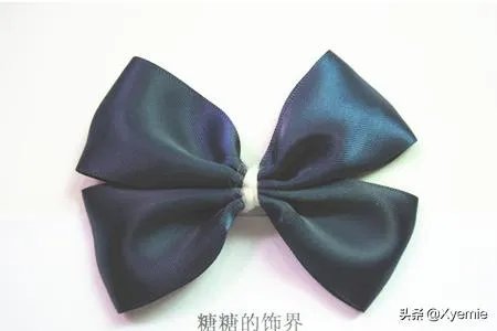 蝴蝶结发夹的做法？