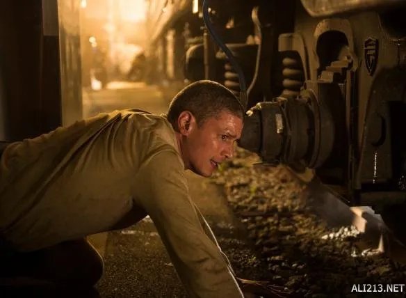 《越狱》第五季新剧照 米帅的妻子莎拉成了别人老婆