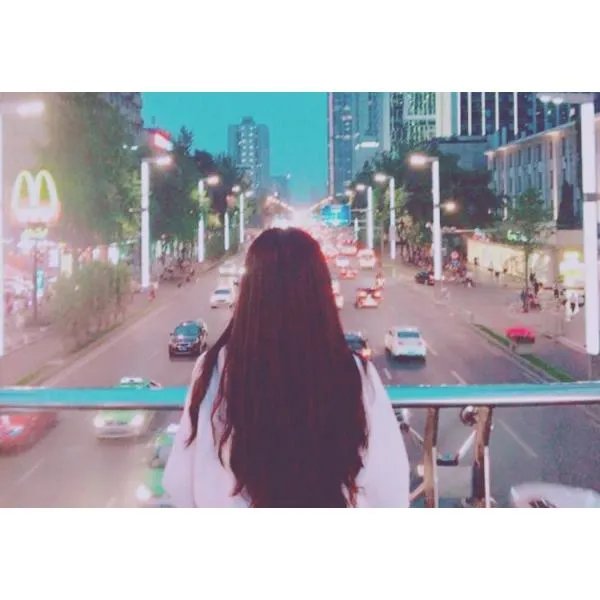 怎么找到一张情侣头像的另一半