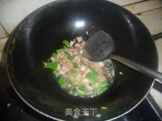 豆芽炒肉