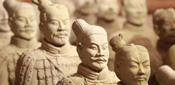 兵马俑的由来。