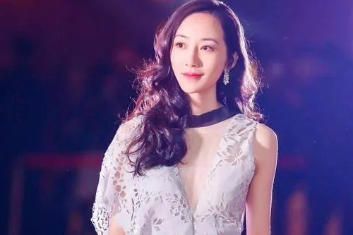 韩雪是什么家庭背景?