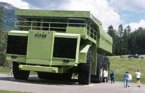 世界上最大的车是什么车图片