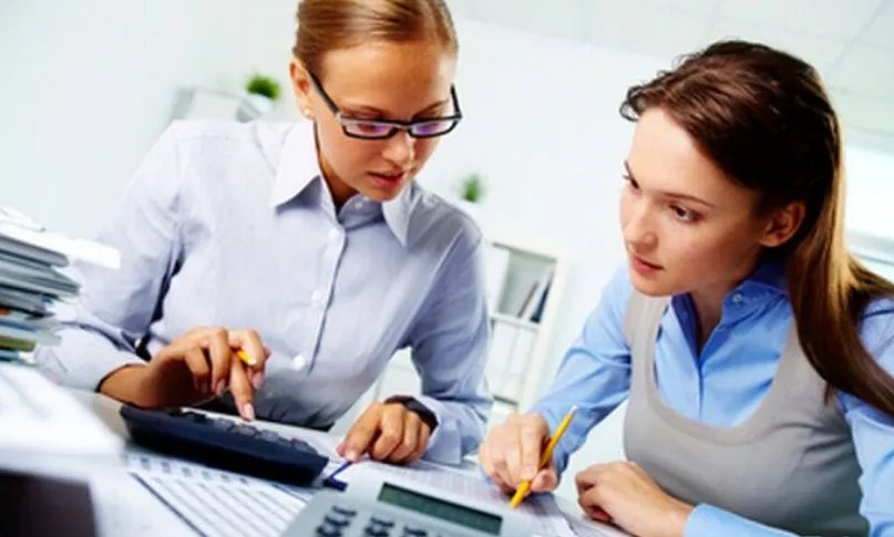 丁磊看衰会计和金融专业，你觉得会计金融专业会没落吗？