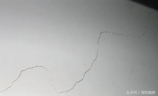 墙面开裂常见的五大原因以及解决办法