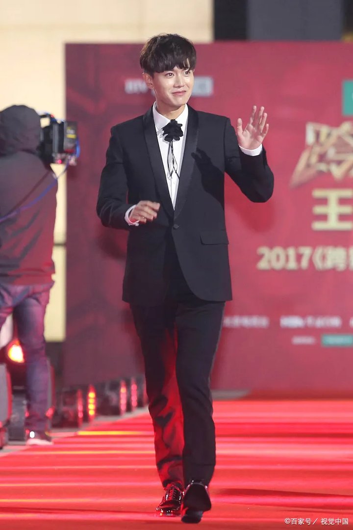 李曼问任嘉伦为什么不送钻戒,你知道任嘉伦咋说的吗?你有何看法呢?