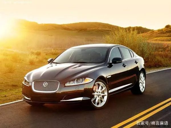 陆地巡洋舰和霸道哪个好？有什么区别？