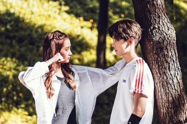 网传鹿晗关晓彤已领证，鹿晗工作室辟谣，他俩能否走到领证这一步？