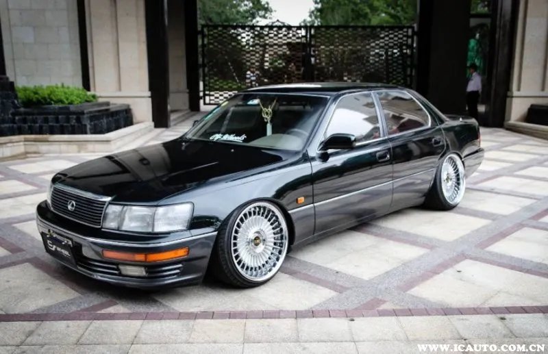 凌志和雷克萨斯有什么区别?凌志是雷克萨斯吗