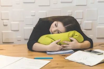 u型枕头护颈枕有用吗 u型护颈枕如何使用