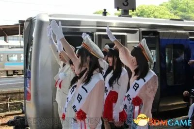 电车痴汉福利 动漫《朝圣之路》声优一日站长写真