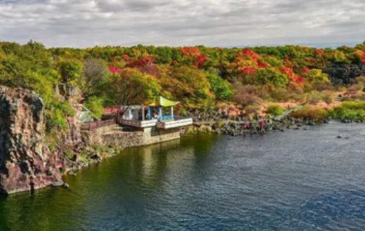 镜泊湖在哪个省哪个市